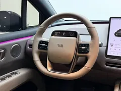 2025 Li Auto i6 4WD Standard, чёрный — фото 11
