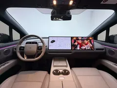 2025 Li Auto i6 4WD Standard, чёрный — фото 12