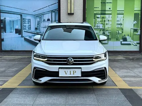 2022 Volkswagen Tiguan L 330TSI AT 2WD R-Line