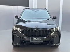 2023 BMW X5 30Li Premium M Sport Night Package, чёрный — фото 2