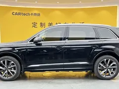 2023 Audi Q7 55 TFSI quattro S line, чёрный — фото 4