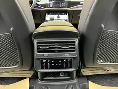2023 Audi Q7 55 TFSI quattro S line, чёрный — фото 27