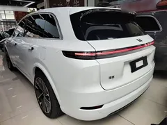 2025 Li Auto L7 Ultra, белый — фото 6