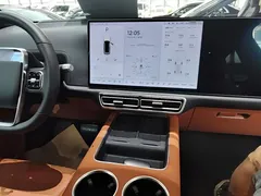 2025 Li Auto L7 Ultra, белый — фото 10