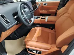 2025 Li Auto L7 Ultra, белый — фото 15