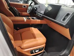 2025 Li Auto L7 Ultra, белый — фото 25
