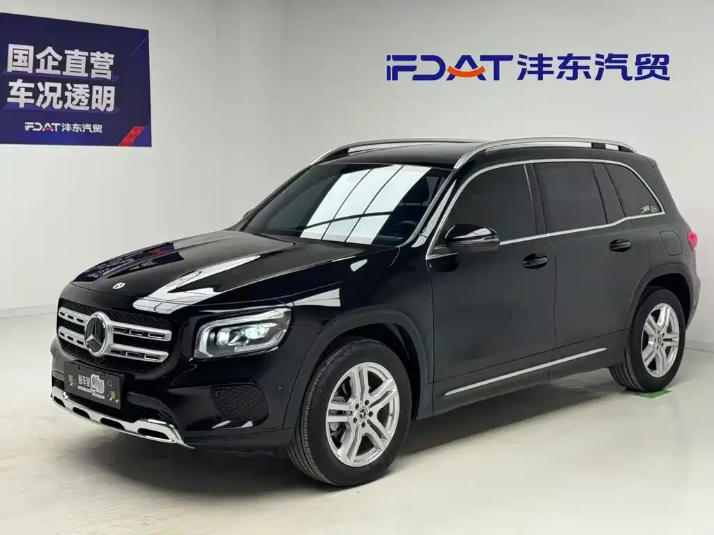 2023 Mercedes-Benz GLB 200