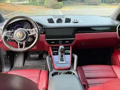 2021 Porsche Cayenne E-Hybrid 2.0T PHEV, чёрный — фото 5