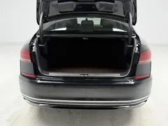 2022 Volkswagen Passat 430PHEV Hybrid, чёрный — фото 11