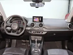 2022 Audi Q2L 35 TFSI, белый — фото 12