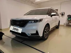 2021 Kia Carnival 2.0T Flagship, белый — фото 1