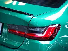 2023 BMW M3, зелёный — фото 15