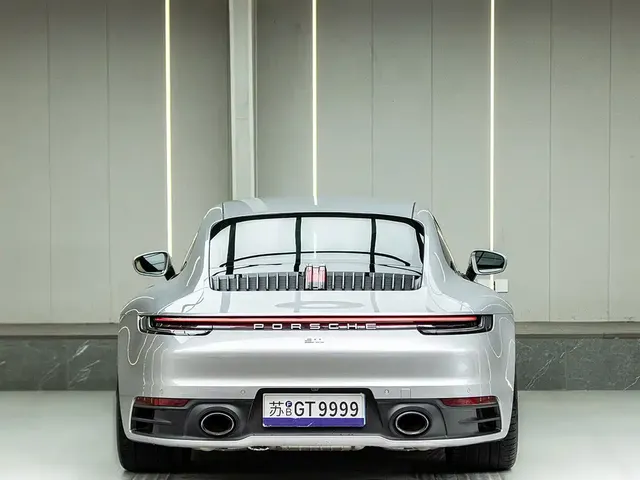 2022 Porsche 911 Carrera 3.0T