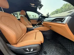 2022 BMW 5 Series 5 530i M, чёрный — фото 11