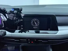 2023 Volkswagen Golf 280TSI DSG Pro — фото 13