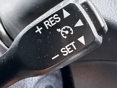2022 Toyota Yaris L Zhixiang L 1.5L CVT PLUS, белый — фото 17