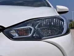 2022 Toyota Yaris L Zhixiang L 1.5L CVT PLUS, белый — фото 24