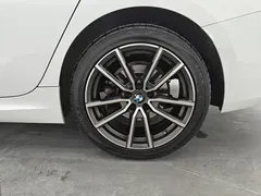 2023 BMW 3 Series 3 325Li M, белый — фото 13