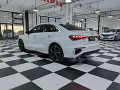 2022 Audi A3L Limousine 35 TFSI, белый — фото 6