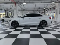 2022 Audi A3L Limousine 35 TFSI, белый — фото 7