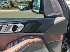 2023 BMW X5 30Li M, чёрный — фото 12