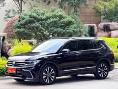 2022 Volkswagen Tiguan L 330TSI AT 2WD R-Line, чёрный — фото 16