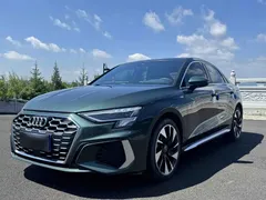 2022 Audi A3L Limousine 35 TFSI Fashion Sport, зелёный — фото 1