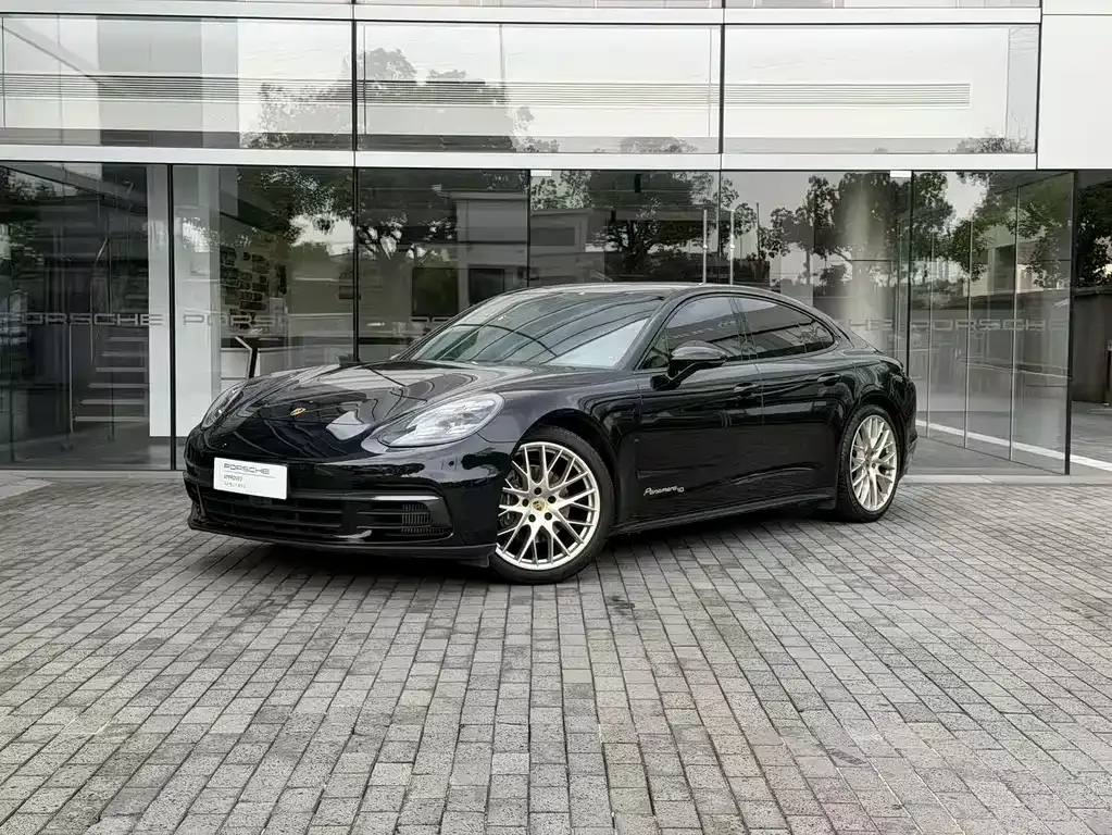 2020 Porsche Panamera 10th Anniversary 2.9T
