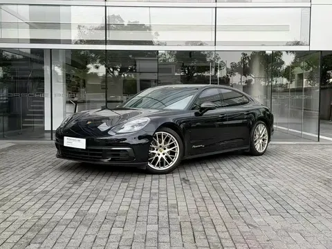 2020 Porsche Panamera 10th Anniversary 2.9T