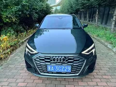 2023 Audi A3L Limousine 35 TFSI, зелёный — фото 2