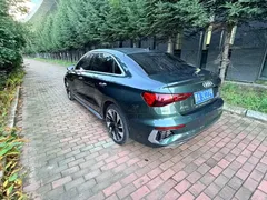 2023 Audi A3L Limousine 35 TFSI, зелёный — фото 6