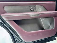 2026 Nio ES8 6-seat Executive Signature, чёрный — фото 17