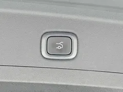 2026 Nio ES8 6-seat Executive Signature, чёрный — фото 26