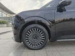 2024 Zeekr 009 6-Seat Executive 4WD 108kWh, чёрный — фото 8