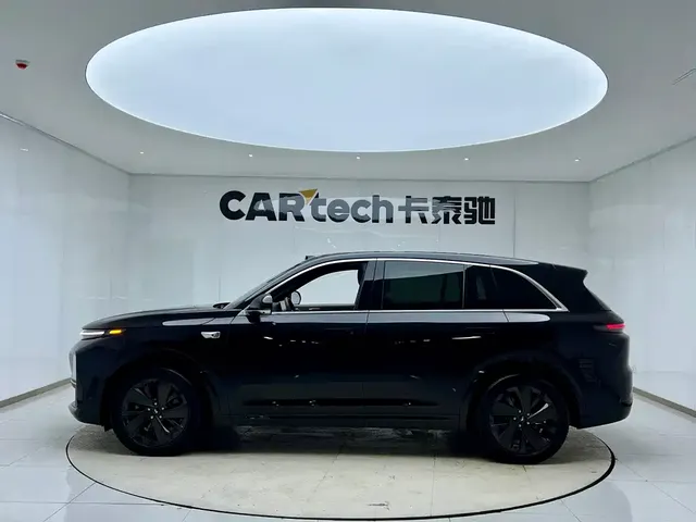 2025 Li Auto L7