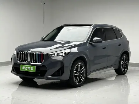 2023 BMW X1 M