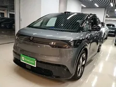 2025 Zeekr Mix Smart Driving — фото 1