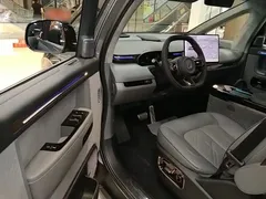2025 Zeekr Mix Smart Driving — фото 16