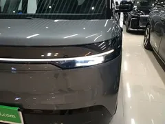 2025 Zeekr Mix Smart Driving — фото 24
