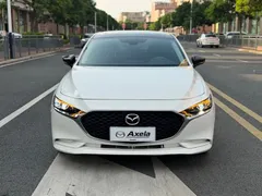 2021 Mazda 3 2.0L AT, белый — фото 2