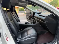 2021 Mazda 3 2.0L AT, белый — фото 9