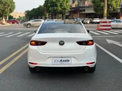 2021 Mazda 3 2.0L AT, белый — фото 14