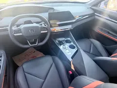 2022 Changan UNI-V 1.5T Sport, чёрный — фото 6