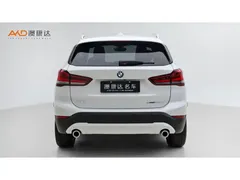 2022 BMW X1 X1/25Li/2.0T/22 /sDrive, белый — фото 4