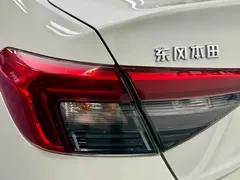 2022 Honda Civic 240TURBO CVT, белый — фото 6