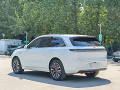 2025 Li Auto L6 Pro, белый — фото 9
