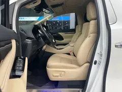 2020 Toyota Vellfire Hybrid 2.5L HV Premium, белый — фото 5