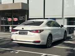 2021 Lexus ES 200, белый — фото 7