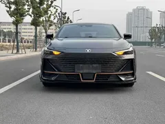 2022 Changan UNI-V 1.5T Sport — фото 2