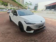 2022 Changan UNI-V 1.5T Sport, белый — фото 2